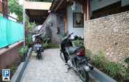 Luar Bangunan 6 Kembar Guesthouse