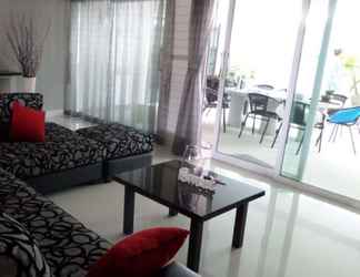 Bangunan 2 Bangsaray Luxury Villa