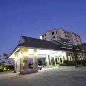 Pearl Resort and Hotel1 , 飯店หมู่บ้านแกรนด์พลีโน่ ราชพฤกษ์