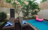 Swimming Pool 6 Taman Bali Villa