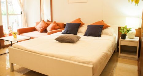 Bedroom 2 Thaiphiphat House