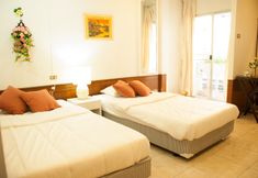 Bedroom 4 Thaiphiphat House