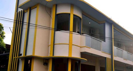 外観 2 Penginapan Topan