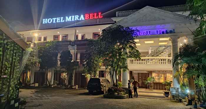 Luar Bangunan Mirabell Hotel & Convention Hall