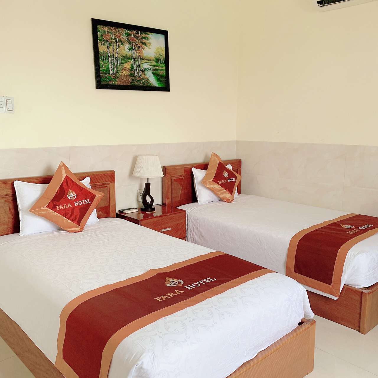 Fara Hotel khach san Ninh Thuan