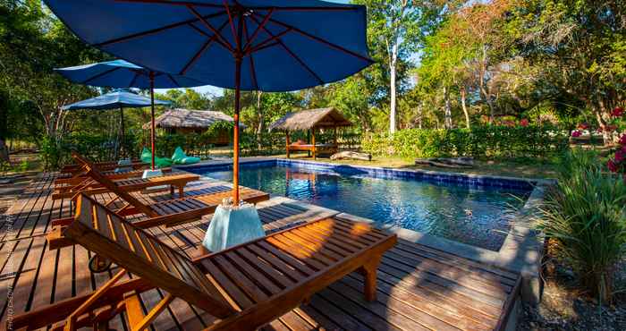 Swimming Pool Blue emOcean Resort