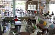 Quầy bar, cafe và phòng lounge 3 Nha Que Homestay