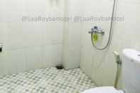 In-room Bathroom Hotel Syariah Laa Royba Pekalongan