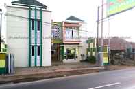 Exterior Hotel Syariah Laa Royba Pekalongan