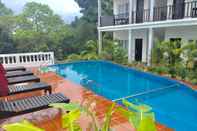 Kolam Renang The Hill Resort Phu Quoc