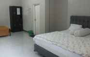 Kamar Tidur 4 Arya Guesthouse Bengkulu 