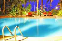 Swimming Pool Baan Klang Aow Beach Resort 