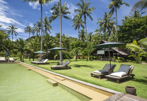 수영장 Koyao island Resort