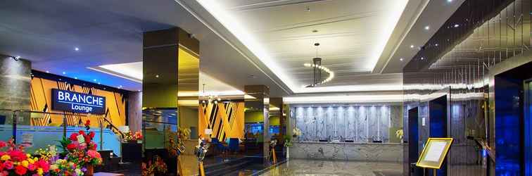 Sảnh chờ Golden Tulip Essential Makassar