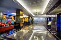 Lobby Golden Tulip Essential Makassar