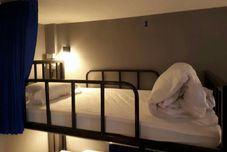Phòng ngủ Doze Hostel