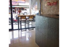 Sảnh chờ 2 Doze Hostel