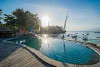 Lobi Le Nusa Beach Club