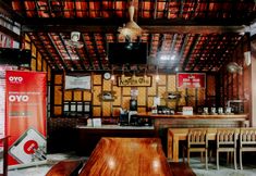 Lobby 6 OYO 1230 Kampoeng Osing Syariah Guesthouse
