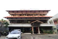 Bên ngoài Mroom Prapancha