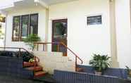 Exterior 4 Budget Room at Wisma Purba Danarta