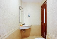Phòng tắm bên trong 5 Mays Hotel