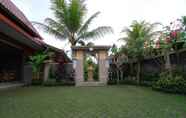 Exterior 7 Baliwid Villa