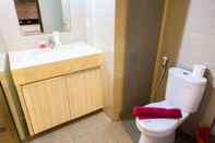 In-room Bathroom H Residence Modern Furnished 18th Floor Unit 30 by Travelio