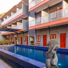 OYO 1670 Likko Inn 1, โรงแรม & ที่พัก SMK Negeri 1 Sukawati