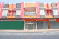 Exterior Orange syariah