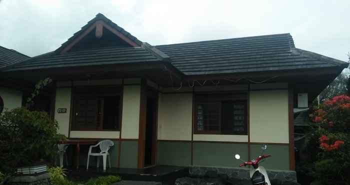 Exterior Zevannya Villa Osaka Kota Bunga