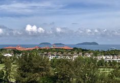 Nearby View and Attractions 3 Sunset Seaview Vacation Condos City Centre @ IMAGO Shopping Mall