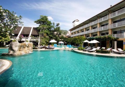 Swimming Pool Thara Patong Beach Resort & Spa