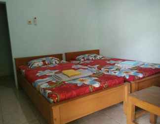 Bedroom 2 Cozy Room at Homestay Melati Sragen