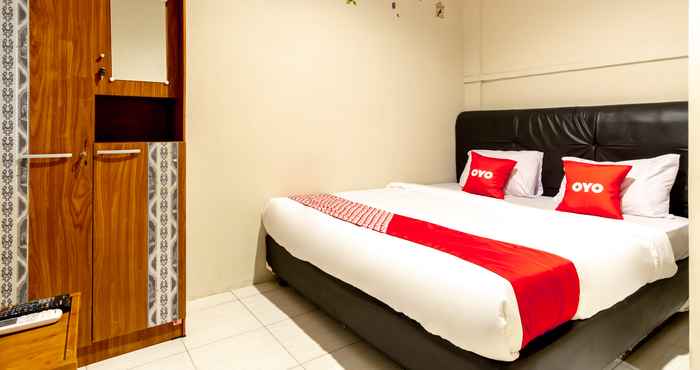 Kamar Tidur OYO 2076 Oxy Art Boarding House