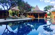 Kolam Renang 2 Sun Suko Boutique Retreat