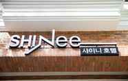 Bên ngoài 5 Shinee Hotel