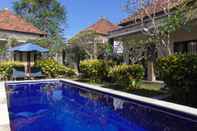 Swimming Pool Baik Baik Homestay