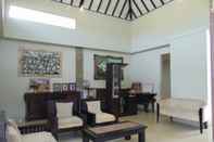 Lobby Baik Baik Homestay