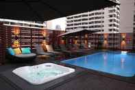 Kolam Renang Citrus Suites Sukhumvit 6 by Compass Hospitality