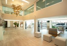 Lobby 2 Bangkok Loft Inn Wongwian Yai