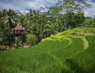 Bên ngoài 2 Be Bali Stay