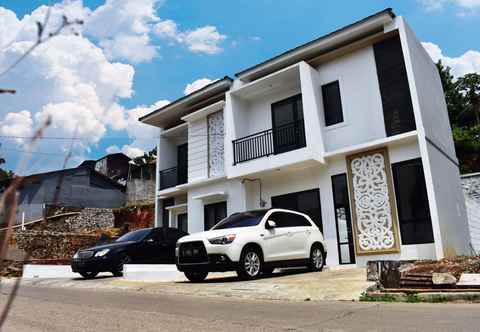 Exterior Algira Townhouse Syariah