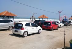 Ruang untuk Umum 7 Karanglaut Sayangheulang