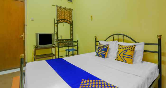 Bilik Tidur SPOT ON 90272 Istana Griya 1 Hotel