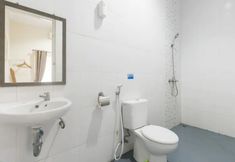 객실 내 욕실 5 House of Chandra 5 I Homestay Free Breakfast