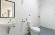 Toilet Kamar 5 House of Chandra 5 I Homestay Free Breakfast