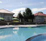 Swimming Pool 4 Green Star Premium Resort & Restaurant - Mui Ne