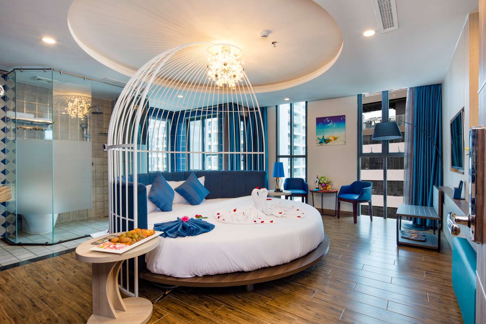 Aaron Hotel - Khách sạn 3 sao Nha Trang