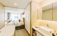 Bilik Mandi dalam Bilik 4 Zen Diamond Suites Hotel